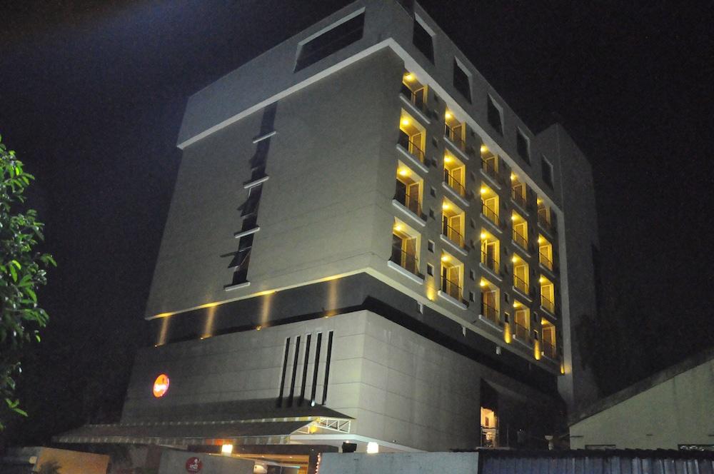 Spree Shivai Hotel Pune Pimpri-Chinchwad Eksteriør billede