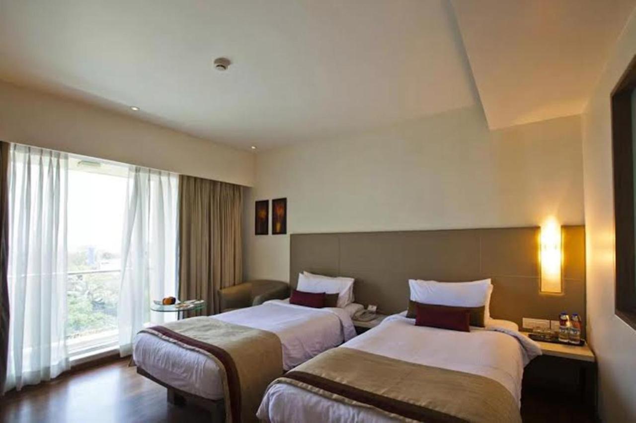 Spree Shivai Hotel Pune Pimpri-Chinchwad Værelse billede