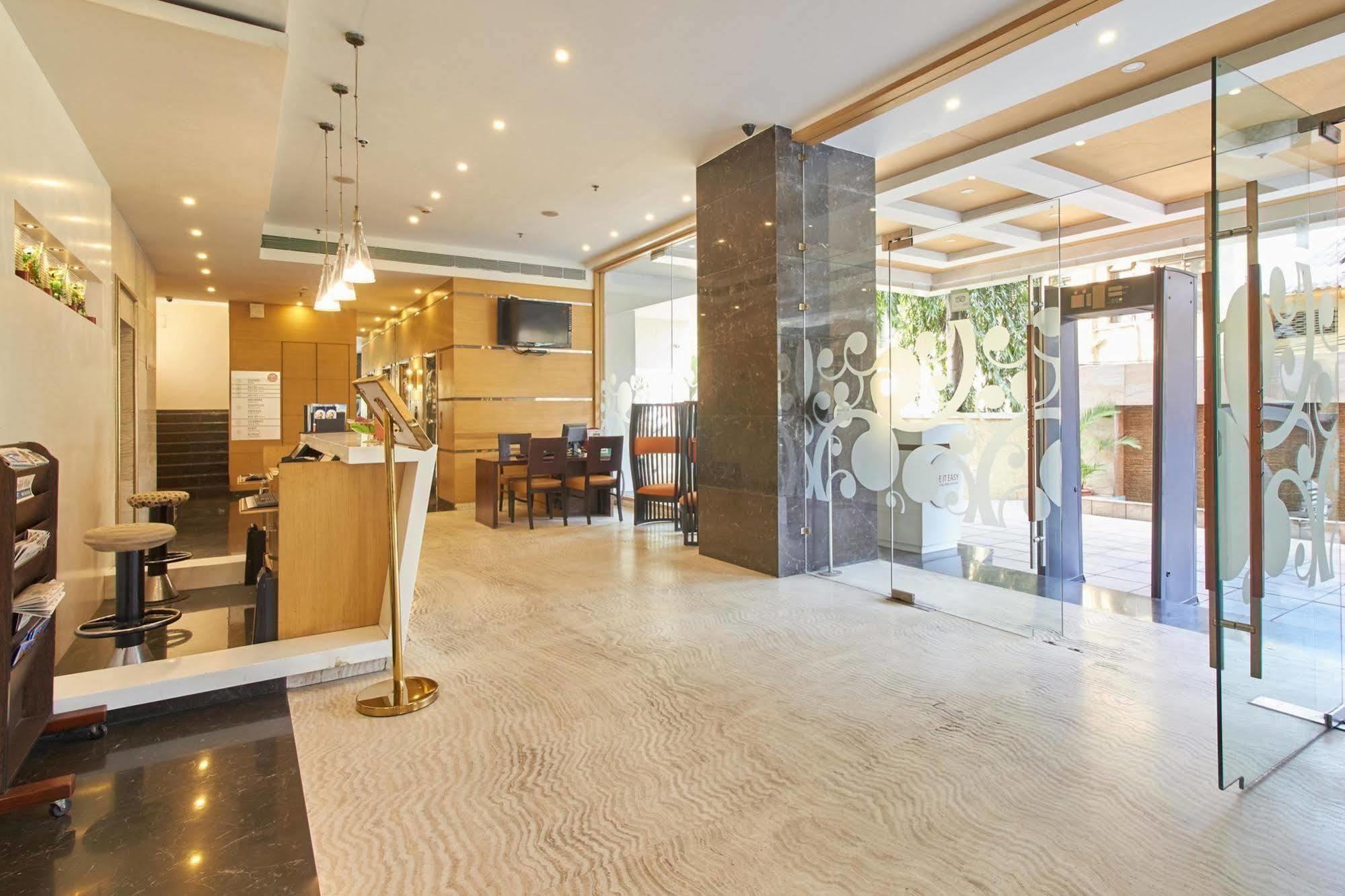 Spree Shivai Hotel Pune Pimpri-Chinchwad Eksteriør billede